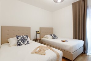 2 sovrum, strykjärn/strykbräda, gratis wi-fi och sängkläder