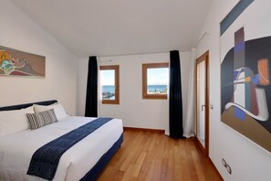2 bedrooms, iron/ironing board, free WiFi, bed sheets - La tempesta perfetta - Portopiccolo Apartments (Duino-Aurisina)