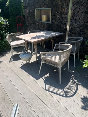 Outdoor dining - Berzauber - Ferienwohnung mit Bergpanorama (Siegsdorf)