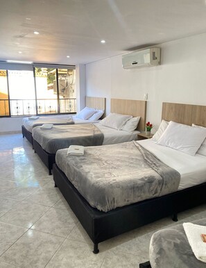 1 bedroom, WiFi, bed sheets - Hermoso Hospedaje en los Colores (Medellín)