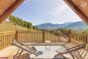 Property grounds - L'arcalod - Arith - Gîte (ARITH)