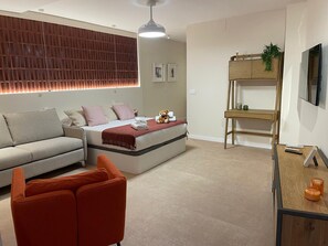 熨斗/熨衫板、免費 Wi-Fi、床單