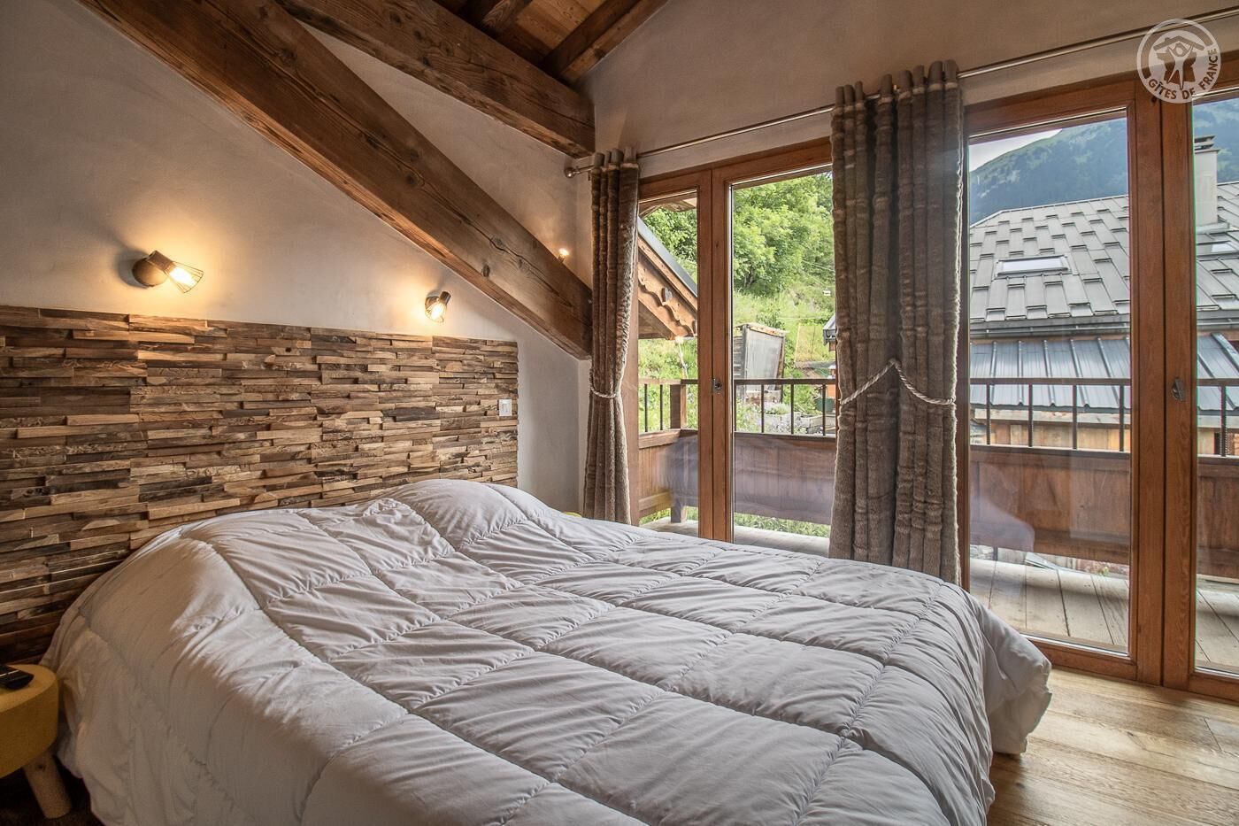 3 chambres, fer et planche à repasser, lit parapluie, Wi-Fi gratuit