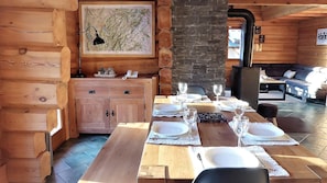 Dining - Chalet Dobeliou - Queige (QUEIGE)