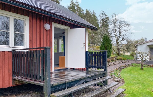 Exterior - 2 bedroom amazing home in Odensvi (Odensvi)