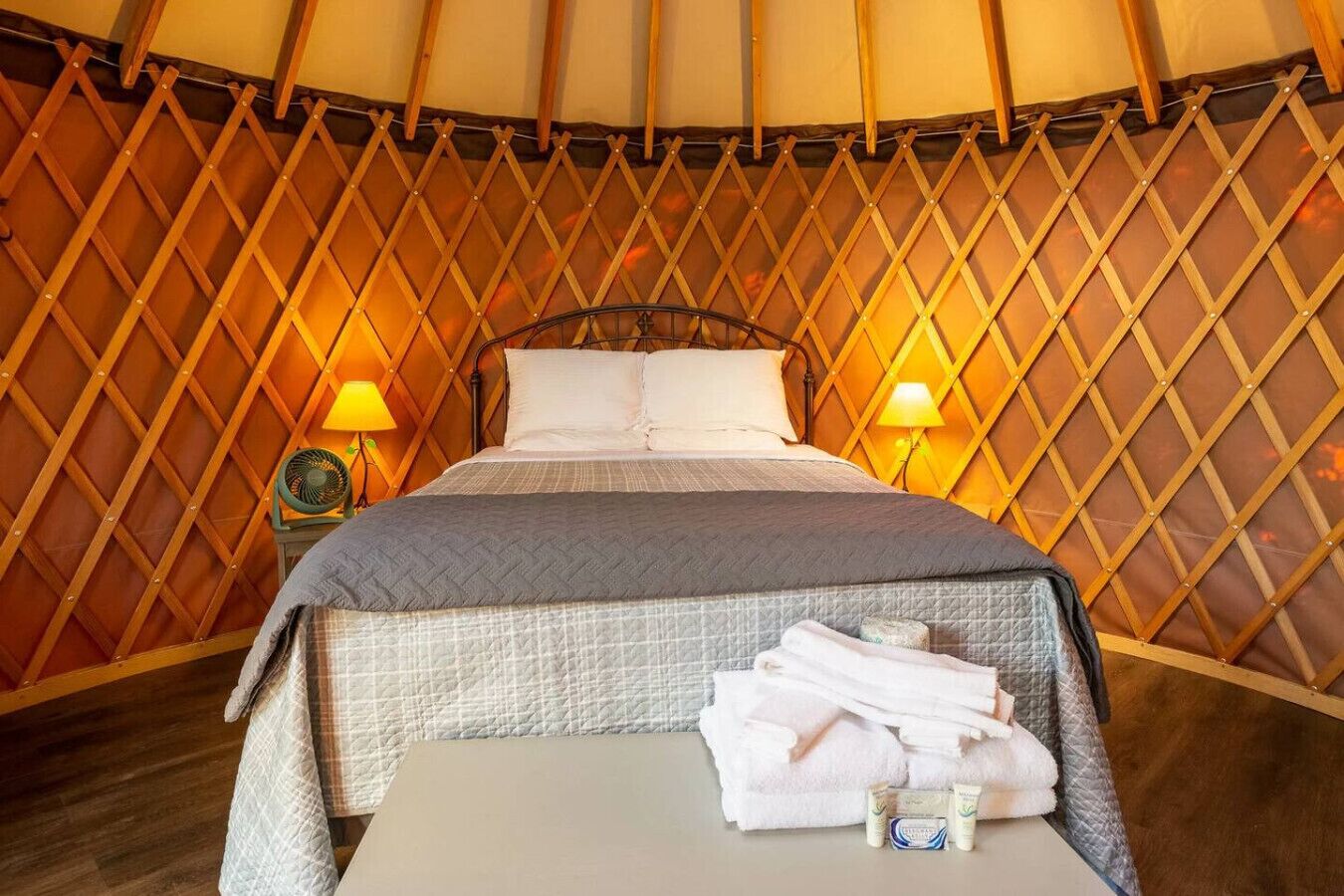 1 soverom, strykejern/-brett, wi-fi og sengetøy