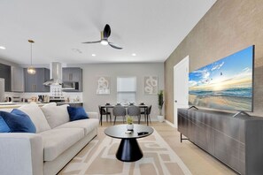 تلفزيون ذكي