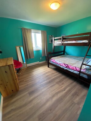 3 chambres, Wi-Fi, literie fournie