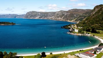 Vlak bij het strand, vissen