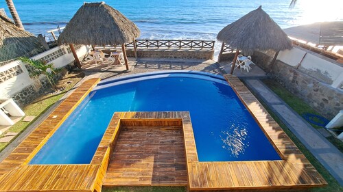 Casa Las Conchas pie de playa Los Cocos