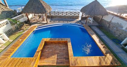 Casa Las Conchas pie de playa Los Cocos