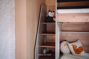 2 soveværelser, skrivebord, Wi-Fi, sengetøj