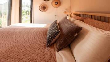 2 habitaciones, cuna de viaje, wifi y ropa de cama