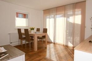 Imagen sin descripción, 4 de 20, botón