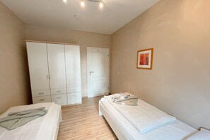 2 habitaciones y ropa de cama 