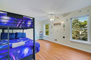 4 chambres, fer et planche Ă repasser, Wi-Fi, draps fournis