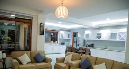 Luxury Cozy Kampala Apartment with 2 Bedrooms
