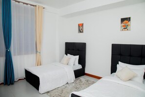 2 bedrooms, iron/ironing board, WiFi, wheelchair access