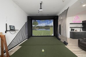 Interior - 2 Lakefront homes (sleeping 45) golf simulator, outdoor sauna, & hot tubs (HOLLISTER)