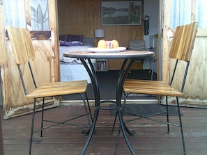 1 bedroom, desk, free WiFi, bed sheets