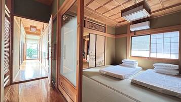 5 bedrooms, WiFi, bed sheets