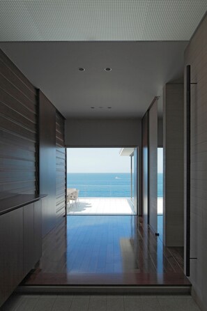 Basic Villa | Living area