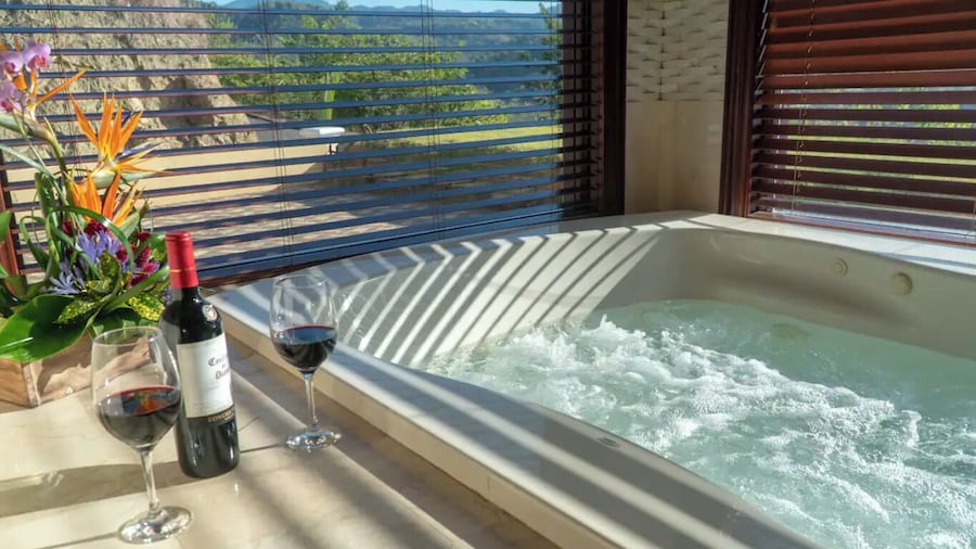 Casa Amarillo Jaco Costa Rica