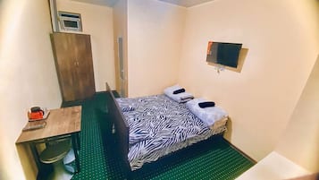 Habitación básica con 1 cama matrimonial o 2 individuales, para no fumadores | Wifi gratis