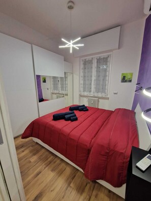 1 quarto, ferros/tábuas de passar roupa, Wi-Fi, roupa de cama