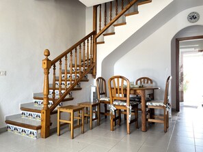 Dining - La Cova residencial playa vacaciones (Peñiscola)