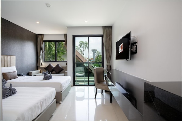 Superior Twin Room | Desk, free WiFi, bed sheets - The NG Hotel (Pattaya)