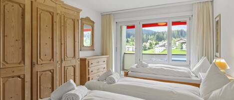 2 bedrooms, Internet