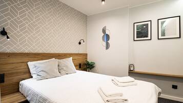 1 makuuhuone, työpöytä, silitysrauta/-lauta, ilmainen Wi-Fi