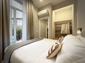 Superior Apartment | In-room safe, desk, iron/ironing board, free WiFi - 3L luxury rooms (La Spezia)