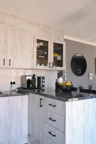 Su Casa - Stylish & Spacious Guesthouse