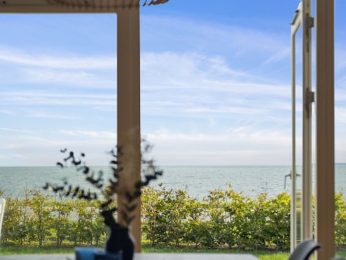 "Jolanta" - 20m from the sea by Interhome