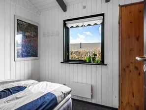 3 bedrooms