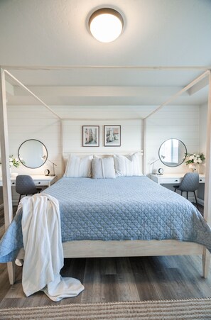 3 bedrooms, iron/ironing board, WiFi, bed sheets - 3 bed/2.5 bath home with gym and pool access. 5 minutes from shopping + freeway (Nampa)