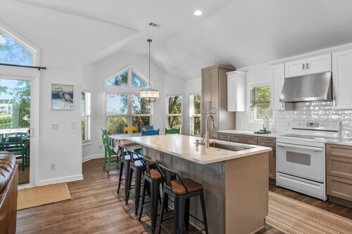 Newly Renovated 4-Bed, 3.5-Bath Home with Sunset Views, Golf & Resort Amenities!