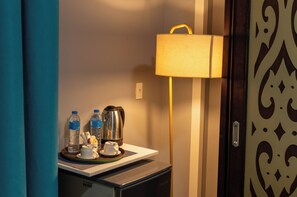 Economy Double Room | Minibar, laptop workspace, iron/ironing board, free WiFi - pyramids gate hotel (Giza)