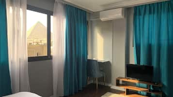 Deluxe Double or Twin Room, Mountain View | Minibar, laptop workspace, iron/ironing board, free WiFi