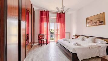 2 camere, culla da viaggio, Wi-Fi gratuito