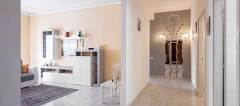 Nice apartment with WIFI, TV, terrace, panoramic view and parking, close to Porto Recanati