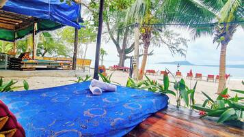 Basic Room | Balcony view