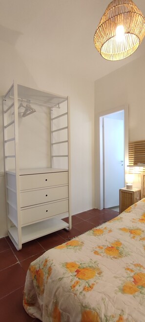 3 dormitorios, tabla de planchar con plancha, wifi y ropa de cama