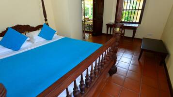 Deluxe Chalet | 2 bedrooms, individually decorated, individually furnished, desk