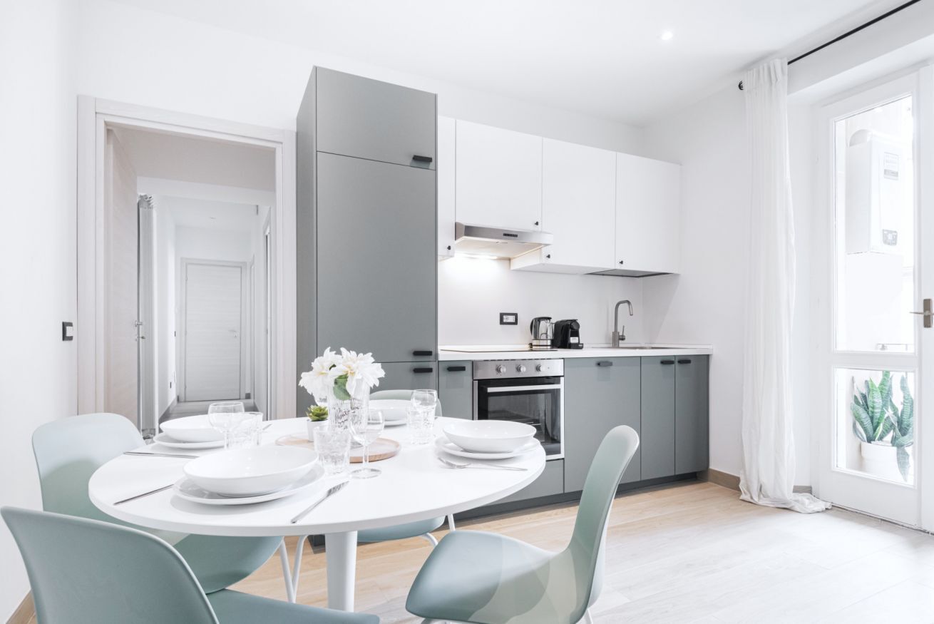 Kühlschrank, Ofen, Herdplatte, Geschirrspüler