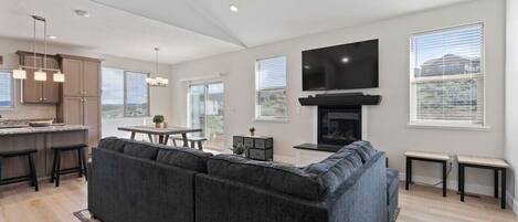 Smart TV, fireplace, video games