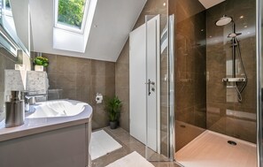 Dusche, Haartrockner