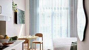 1 bedroom, iron/ironing board, travel cot, WiFi - Studio Apartment for 2 (København)